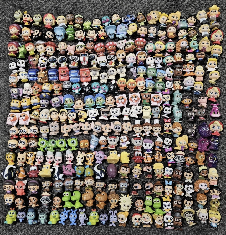 Huge Disney Doorables Collection